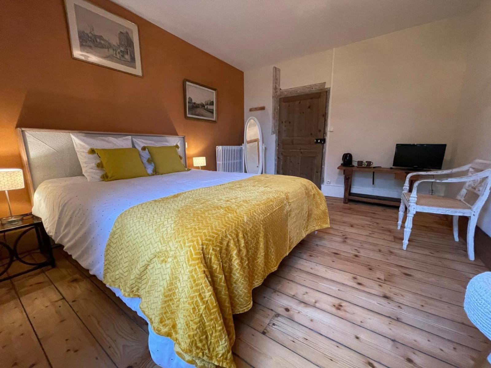 La Porte Des Pres Cluny Pokoj fotografie